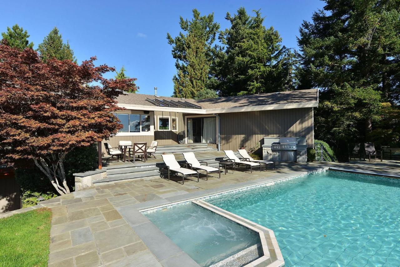 Oceanside Lodge Saanich Inlet North Saanich المظهر الخارجي الصورة